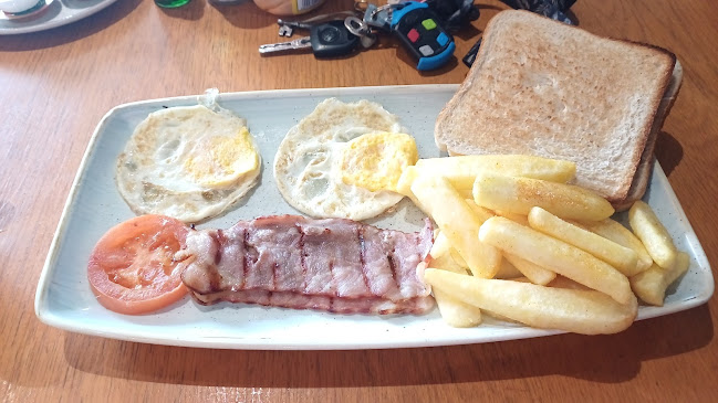 Opinii despre #GalaxyThePlaceToBe în Kariega - Hospitality and gastronomy