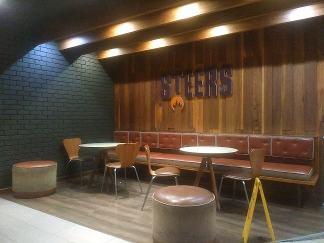 Steers Drive Thru - Hospitality and gastronomy