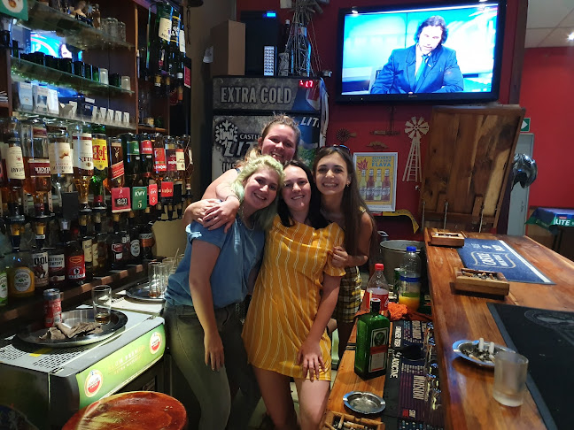 Windpomp Pub And Grill - Hospitality and gastronomy