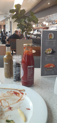 Menlyn Food Court - Hospitality and gastronomy