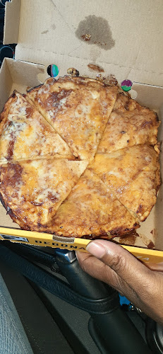 Comentarii opinii despre Debonairs Pizza