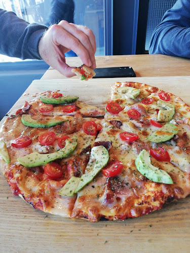 Comentarii opinii despre The Mill Cafe