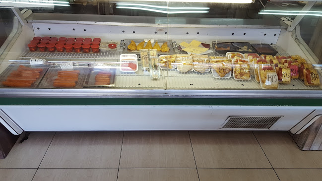 FOUR WAYS FAST FOOD HALAL - Hospitality and gastronomy