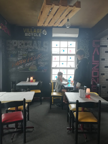 Comentarii opinii despre The Village Bicycle