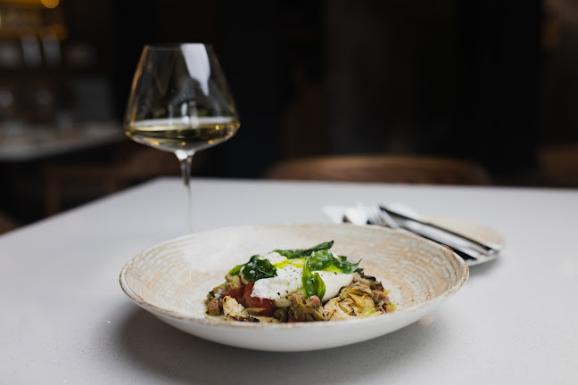 Comentarii opinii despre Therapy Restaurant