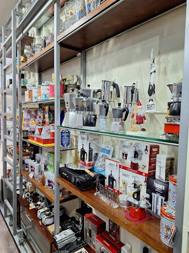 Shop 370, Brooklyn Mall, Bronkhorst St, Nieuw Muckleneuk, Pretoria, 0001