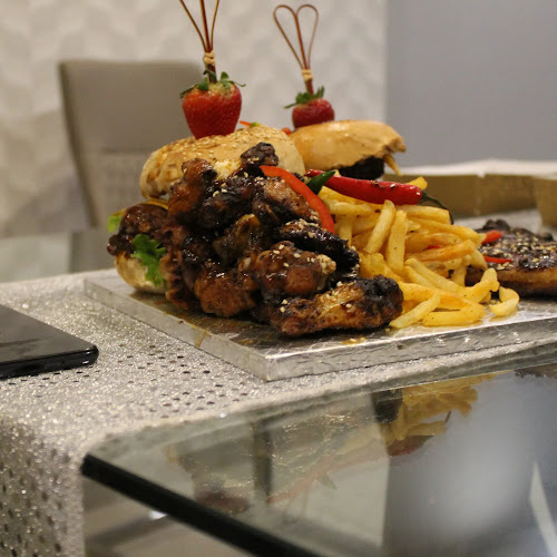 Gwazela Restaurant - Hospitality and gastronomy