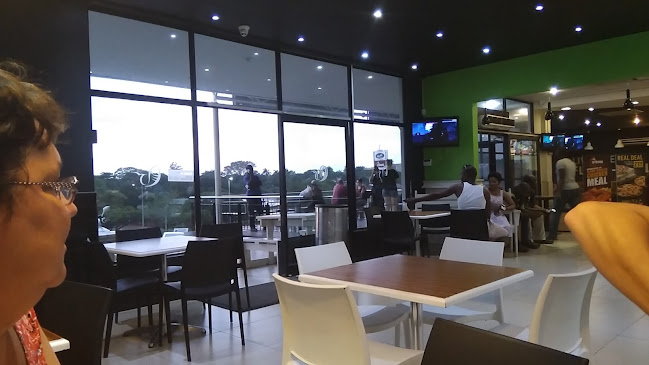 Opinii despre Debonairs Pizza în Empangeni - Hospitality and gastronomy