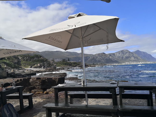 Comentarii opinii despre Bientang's Cave Restaurant & Wine Bar