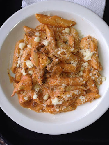 Dante's Pizza - Hospitality and gastronomy