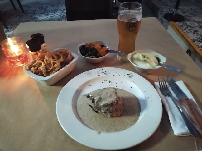 Brad's Grill Sea Point - Hospitality and gastronomy