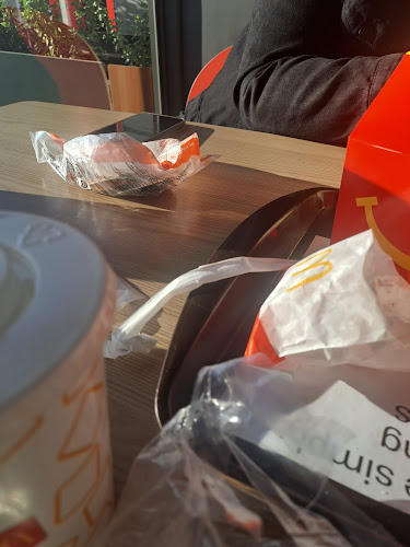 McDonald's Brentwood Mall Drive-Thru - Hospitality and gastronomy