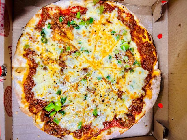 Opinii despre The Apple Bite Roadhouse & Pizzeria în Germiston - Hospitality and gastronomy