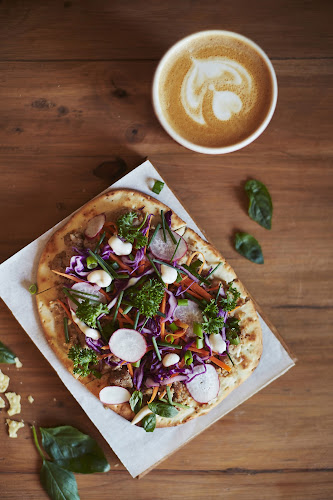 Opinii despre Motherland Coffee St Georges Mall în Cape Town - Hospitality and gastronomy