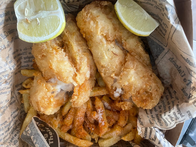 Opinii despre Walkerbay Fish and Chips Takeaway în Hermanus - Hospitality and gastronomy