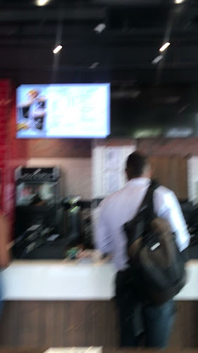 Opinii despre Mugg & Bean On The Move în Cape Town - Hospitality and gastronomy