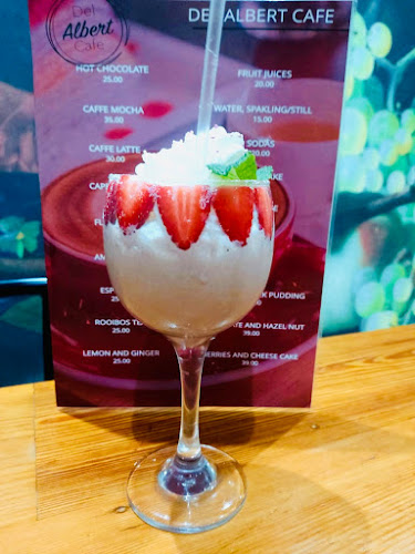 Del Albert Guest House & Diner