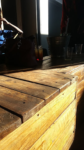 Opinii despre Roadhouse Liquor Store în Johannesburg - Hospitality and gastronomy