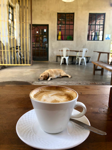 Opinii despre Foakes Coffee Roastery & Bakery în Johannesburg - Hospitality and gastronomy