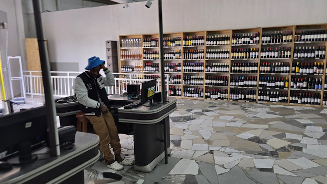 LIQUORBARN EXPRESS - Hospitality and gastronomy