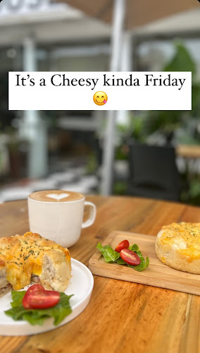 Comentarii opinii despre Grounded