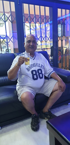 Woodview Sports Bar - Durban