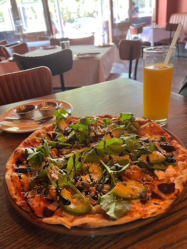 Col'Cacchio Foreshore - Cape Town