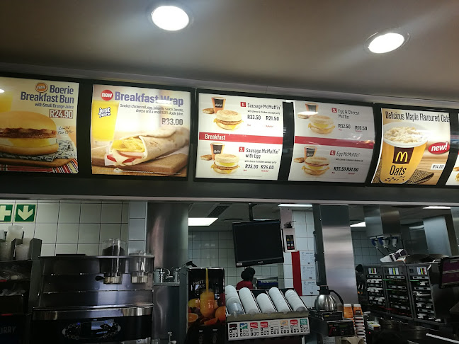Opinii despre McDonald's Long Street în Cape Town - Hospitality and gastronomy