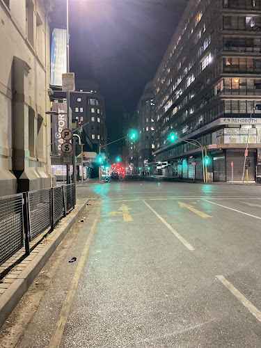 Eskhosini Restaurant And Take Away