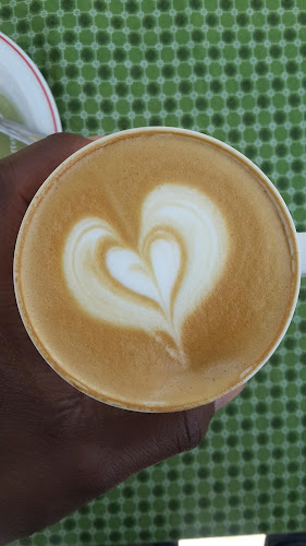 4 Cruden Bay Rd, Greenside, Randburg, 2034