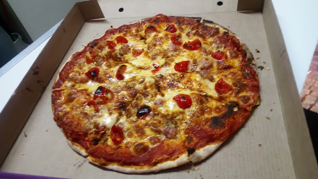 JJ'S BURGER AND PIZZA