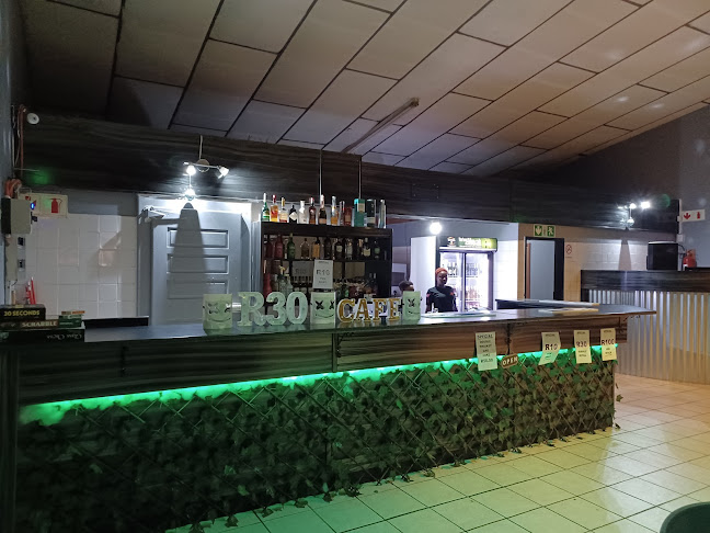 Opinii despre R30 Cafe Klerksdorp în Klerksdorp - Hospitality and gastronomy