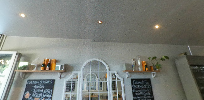 Arbour Café & Courtyard