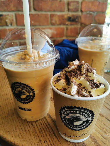 Opinii despre Motherland Coffee Company The Hood în Johannesburg - Hospitality and gastronomy