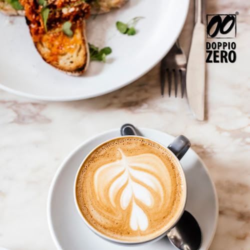 Opinii despre Doppio Zero Clearwater Mall în Roodepoort - Hospitality and gastronomy