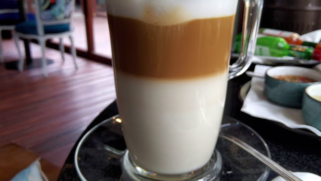 Uhuru Cafe & Wine Emporium - Hospitality and gastronomy