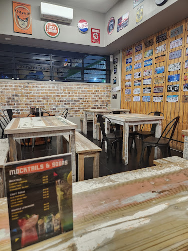 Comentarii opinii despre Talladega Grill