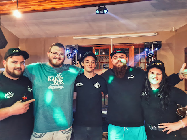 Comentarii opinii despre Die Plek!