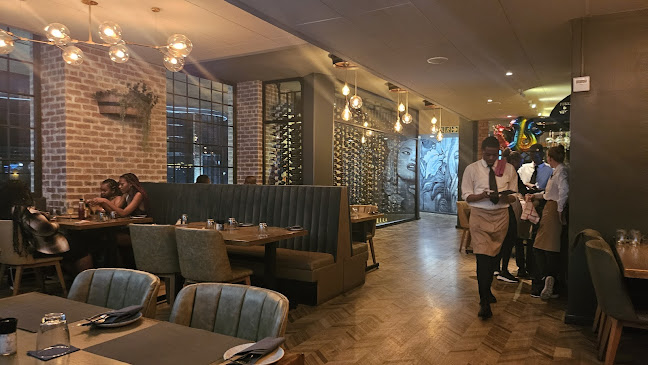 Athlone Circle, 1 Montgomery Dr, Pietermaritzburg, 3201