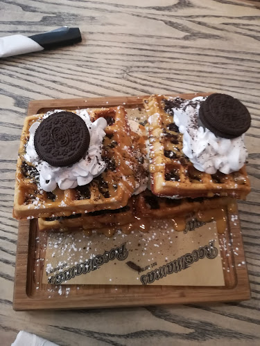 Shop 116, Kenilworth Centre, Doncaster Rd, Kenilworth, Cape Town, 7506