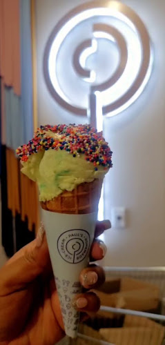 PAUL - Hospitality and gastronomy