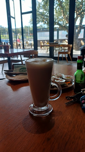 Opinii despre #GalaxyThePlaceToBe în Kariega - Hospitality and gastronomy