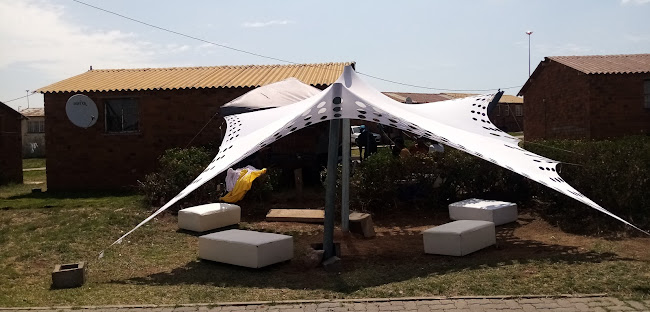 Opinii despre KUVUKILAND în Soweto - Hospitality and gastronomy