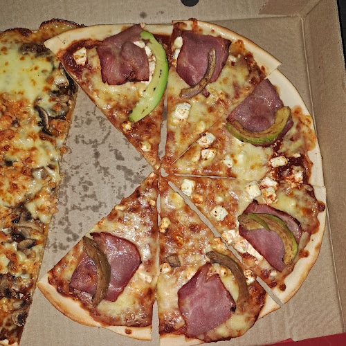 Roman's Pizza PE Sunridge Village - Hospitality and gastronomy