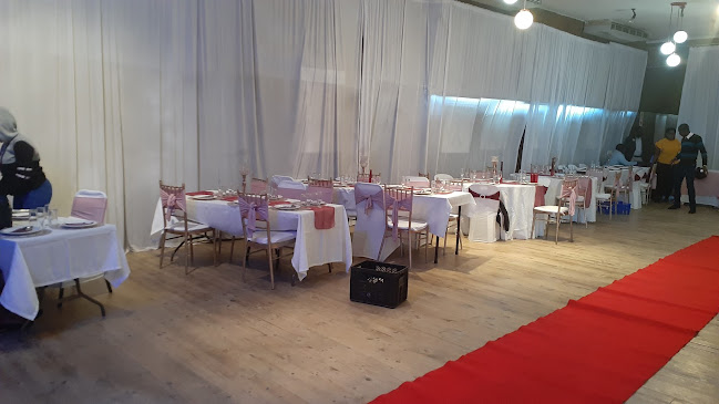 Victoria Rd, Grassy Park, Cape Town, 7941