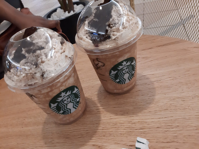 1 Cavendish Pl, Claremont, Cape Town, 7708