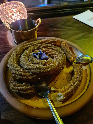 Una Más - Mezcaleria - Hospitality and gastronomy