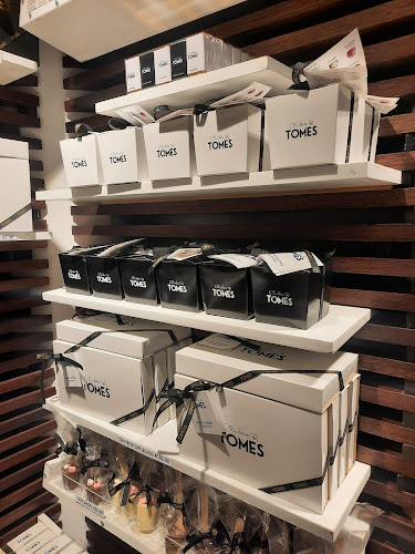 Chocolates by Tomes - V & A Waterfront Store - Hospitality and gastronomy