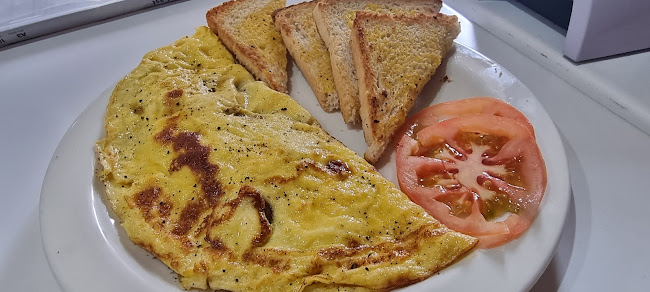 Opinii despre Grasslands Driving Range în Benoni - Hospitality and gastronomy