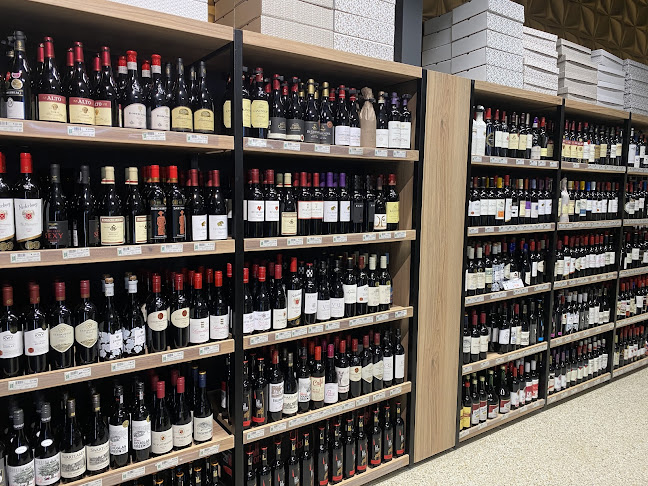 Comentarii opinii despre Market Liquors Cornerstone